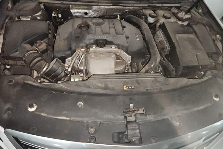 Used Cadillac XTS 2018 28T Tech Edition Engine Bay