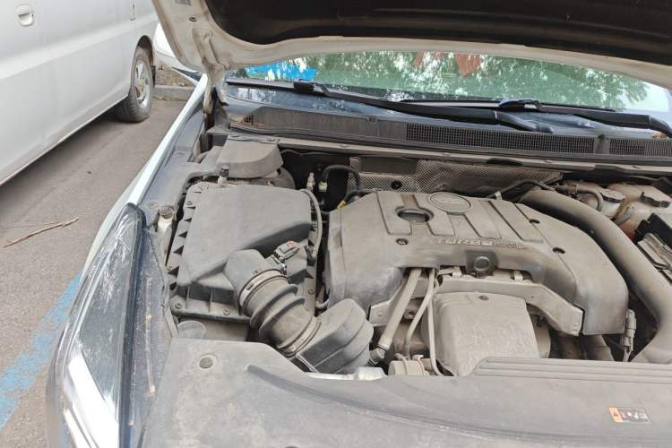 Used Cadillac XTS 2018 28T Tech Edition Engine Bay Right