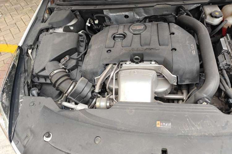 Used Cadillac XTS 2018 28T Elite Edition Engine Bay Right