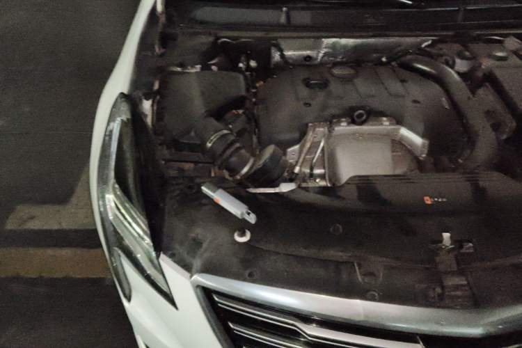 Used Cadillac XTS 2018 28T Tech Edition Engine Bay Right
