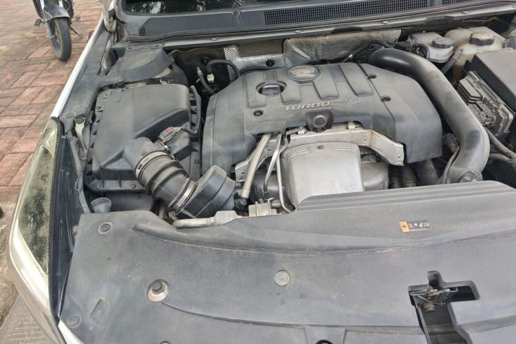 Used Cadillac XTS 2018 28T Elite Edition Engine Bay Right