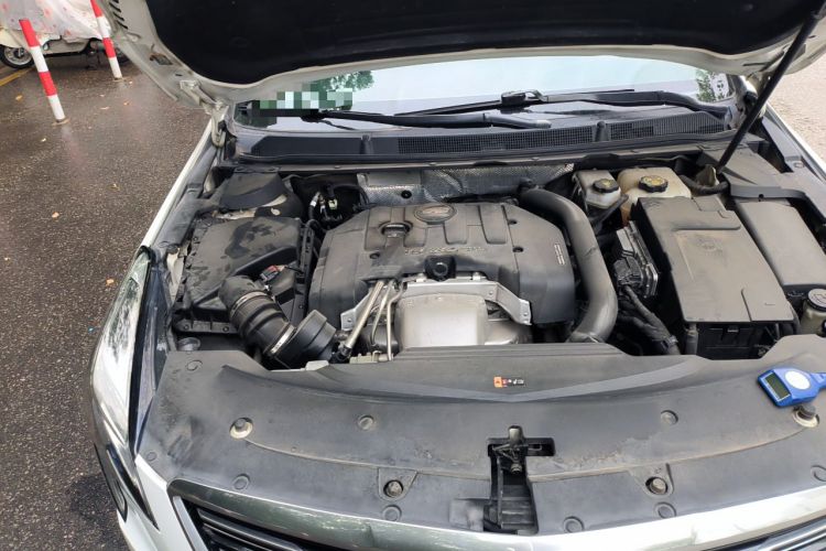 Used Cadillac XTS 2018 28T Elite Edition Engine Bay Right