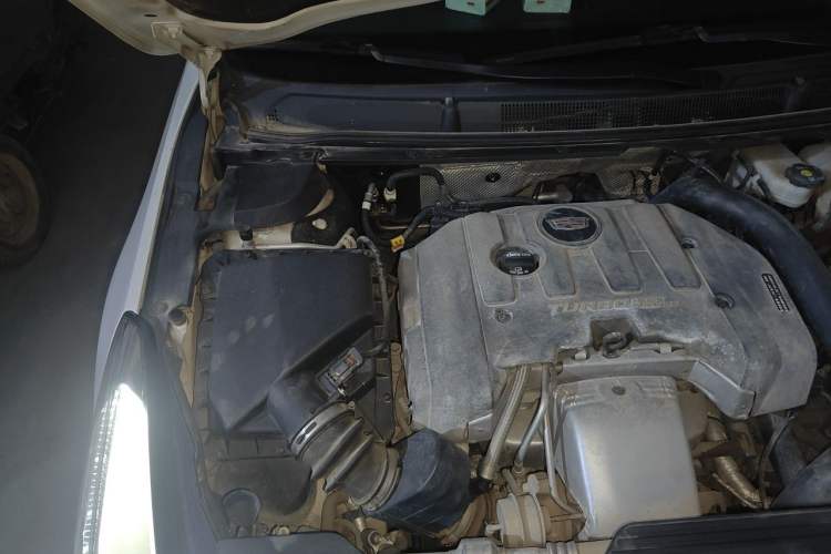 Used Cadillac XTS 2018 28T Tech Edition Engine Bay Right