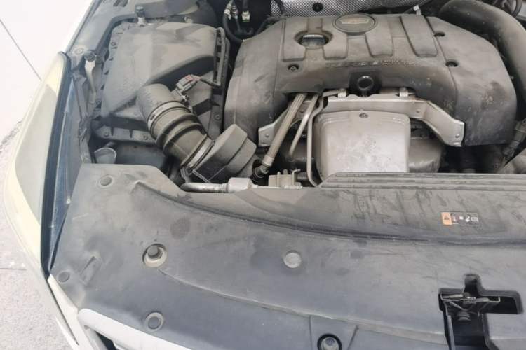 Used Cadillac XTS 2018 28T Tech Edition Engine Bay Right