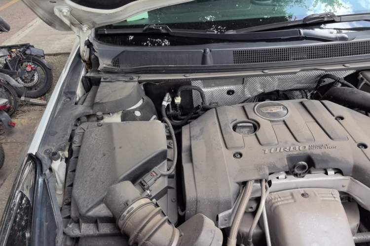 Used Cadillac XTS 2018 28T Elite Edition Engine Bay Right