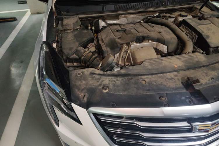 Used Cadillac XTS 2018 28T Elite Edition Engine Bay Right