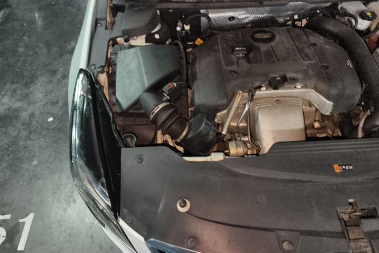 Used Cadillac XTS 2018 28T Elite Edition Engine Bay Right