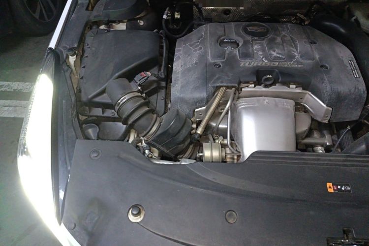 Used Cadillac XTS 2018 28T Tech Edition Engine Bay Right