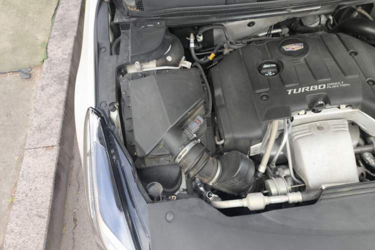 Used Cadillac XTS 2018 28T Tech Edition Engine Bay Right