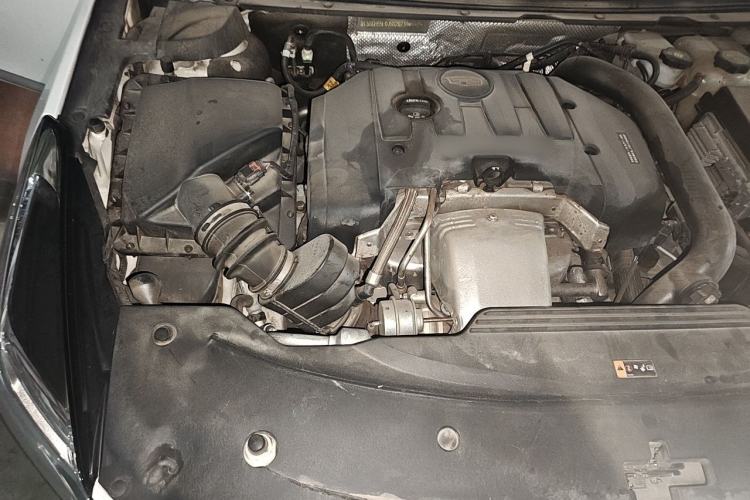 Used Cadillac XTS 2018 28T Tech Edition Engine Bay Right