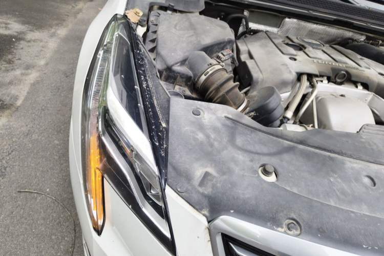 Used Cadillac XTS 2018 28T Tech Edition Engine Bay Right