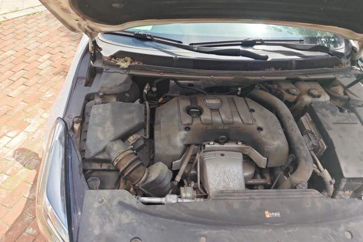 Used Cadillac XTS 2018 28T Elite Edition Engine Bay Right
