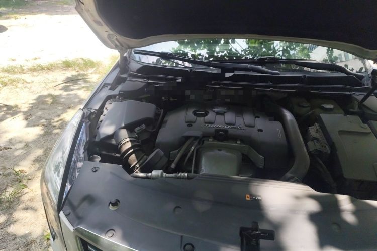 Used Cadillac XTS 2018 28T Elite Edition Engine Bay Right