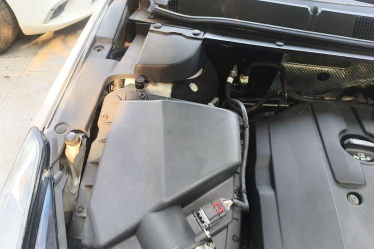 Used Cadillac XTS 2018 28T Elite Edition Engine Bay Right