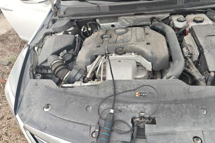 Used Cadillac XTS 2018 28T Elite Edition Engine Bay Right