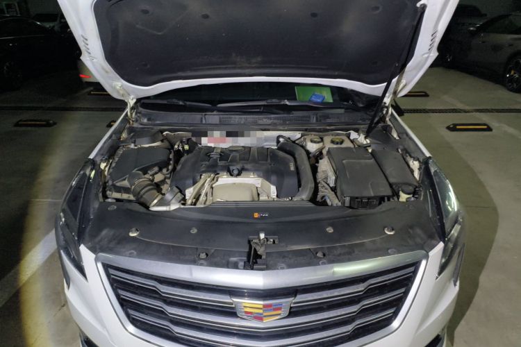 Used Cadillac XTS 2018 28T Elite Edition Engine Bay