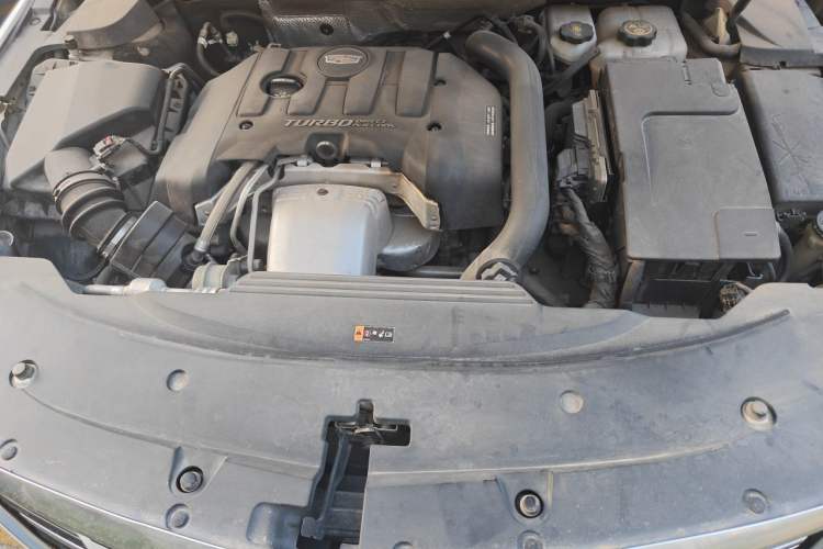 Used Cadillac XTS 2018 28T Elite Edition Engine Bay