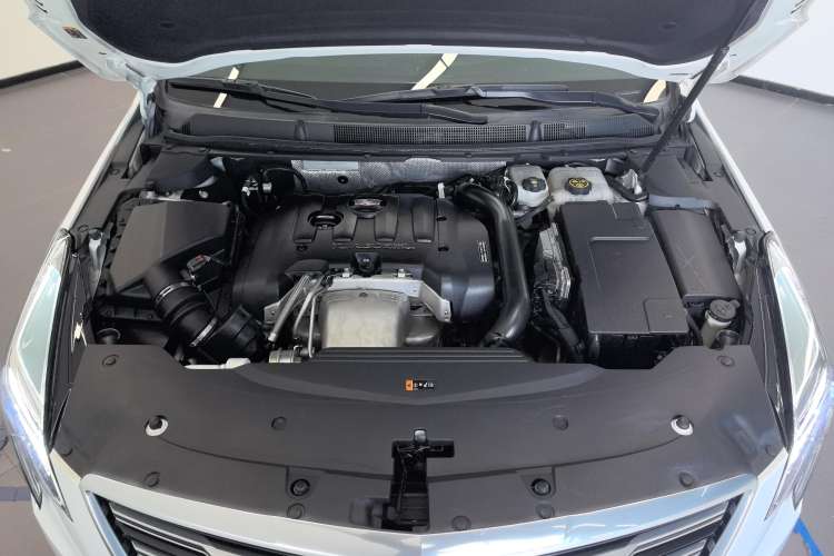 Used Cadillac XTS 2018 28T Tech Edition Engine Bay