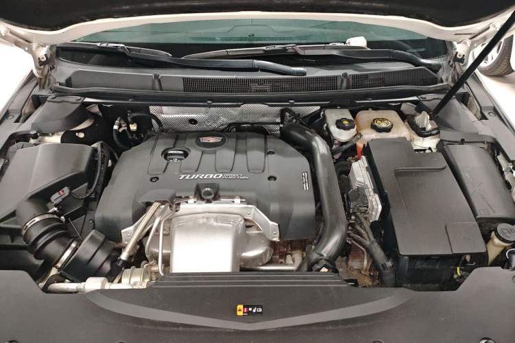 Used Cadillac XTS 2018 28T Tech Edition Engine Bay