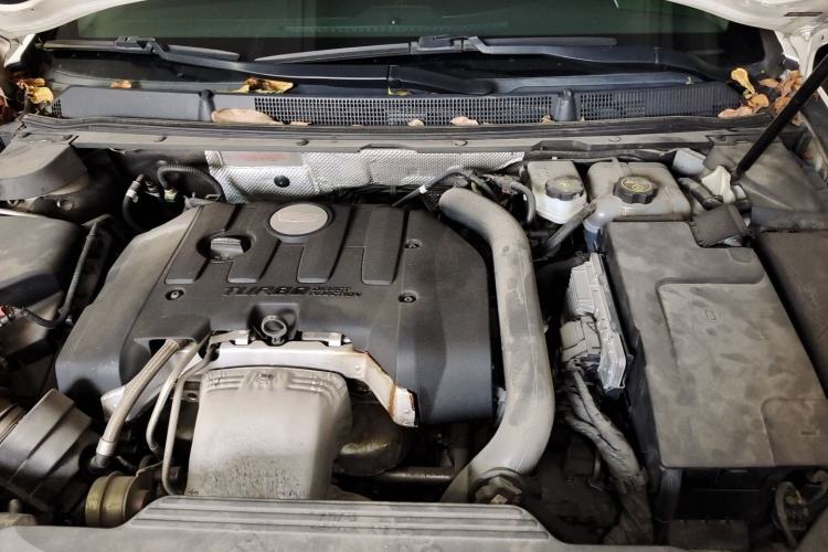 Used Cadillac XTS 2018 28T Elite Edition Engine Bay