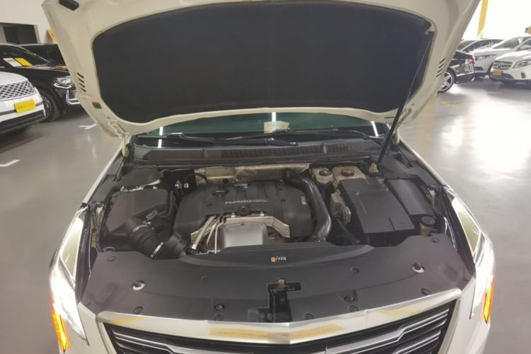 Used Cadillac XTS 2018 28T Tech Edition Engine Bay