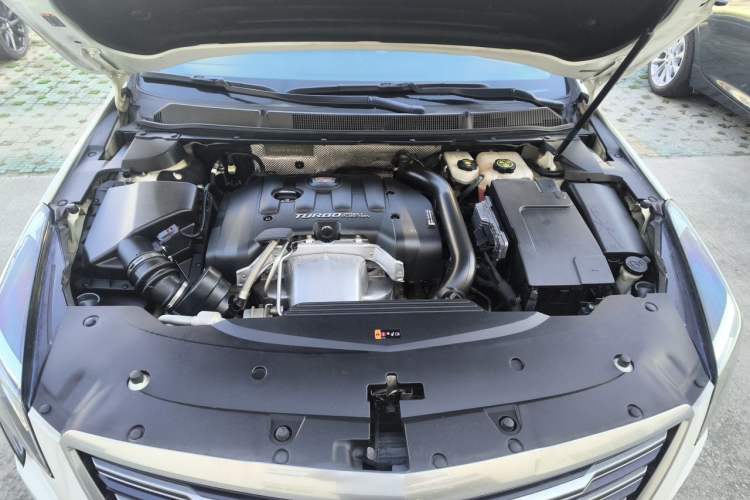 Used Cadillac XTS 2018 28T Tech Edition Engine Bay