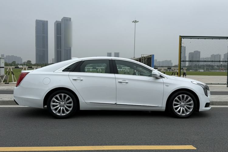 Used Cadillac XTS 2018 28T Tech Edition Exterior 10