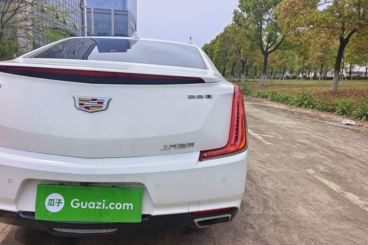 Used Cadillac XTS 2018 28T Tech Edition Exterior 11