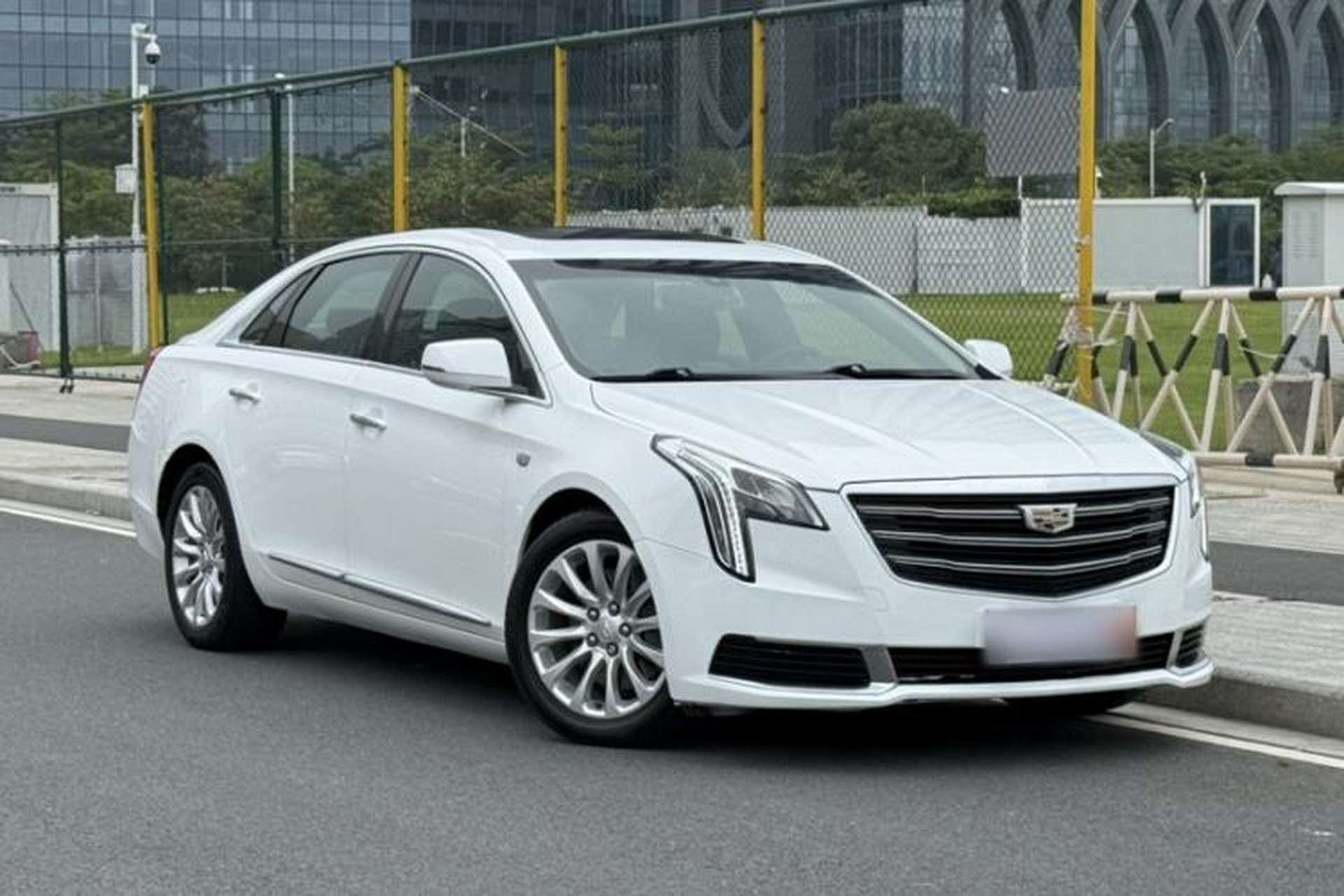 Used Cadillac XTS 2018 28T Tech Edition Exterior 11