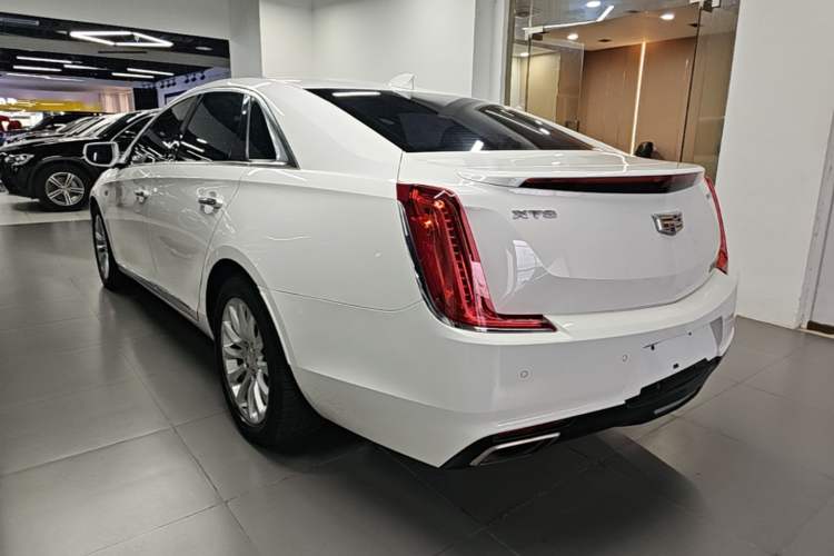 Used Cadillac XTS 2018 28T Tech Edition Exterior 2
