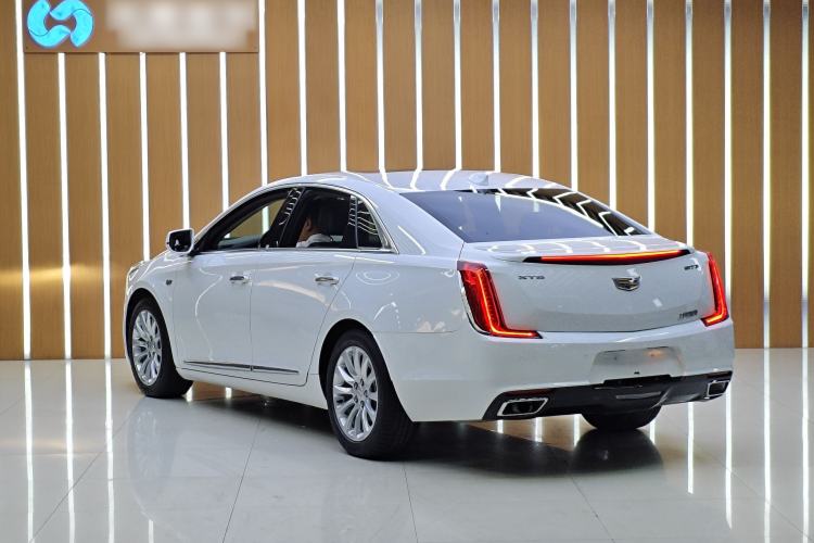 Used Cadillac XTS 2018 28T Tech Edition Exterior 2