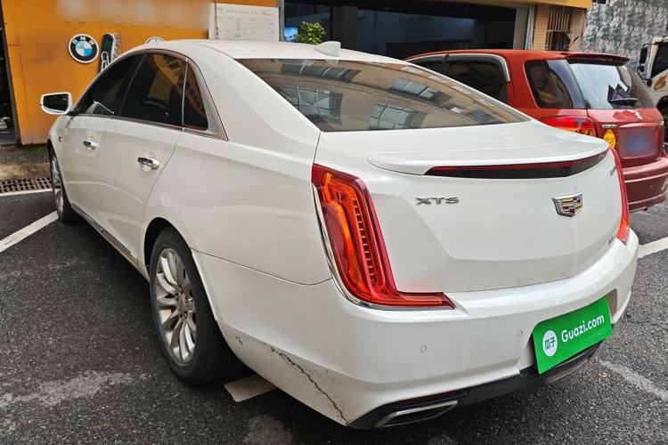 Used Cadillac XTS 2018 28T Elite Edition Exterior 2