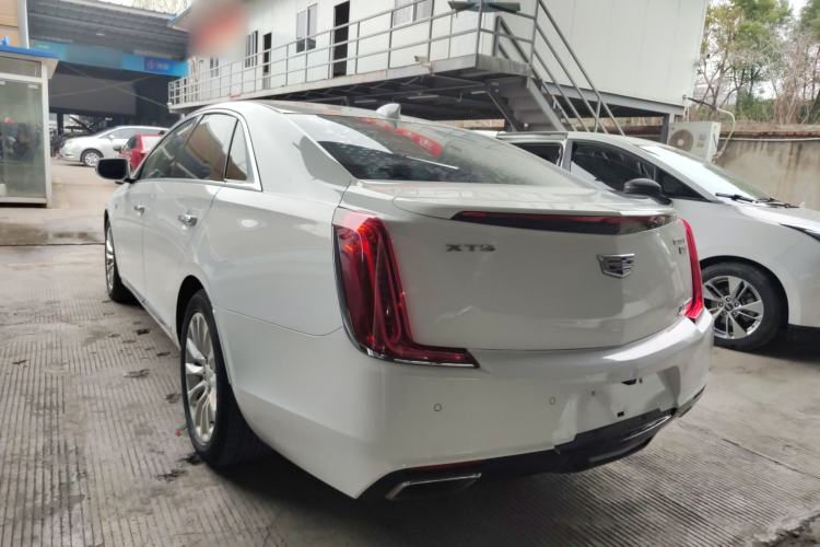 Used Cadillac XTS 2018 28T Elite Edition Exterior 2