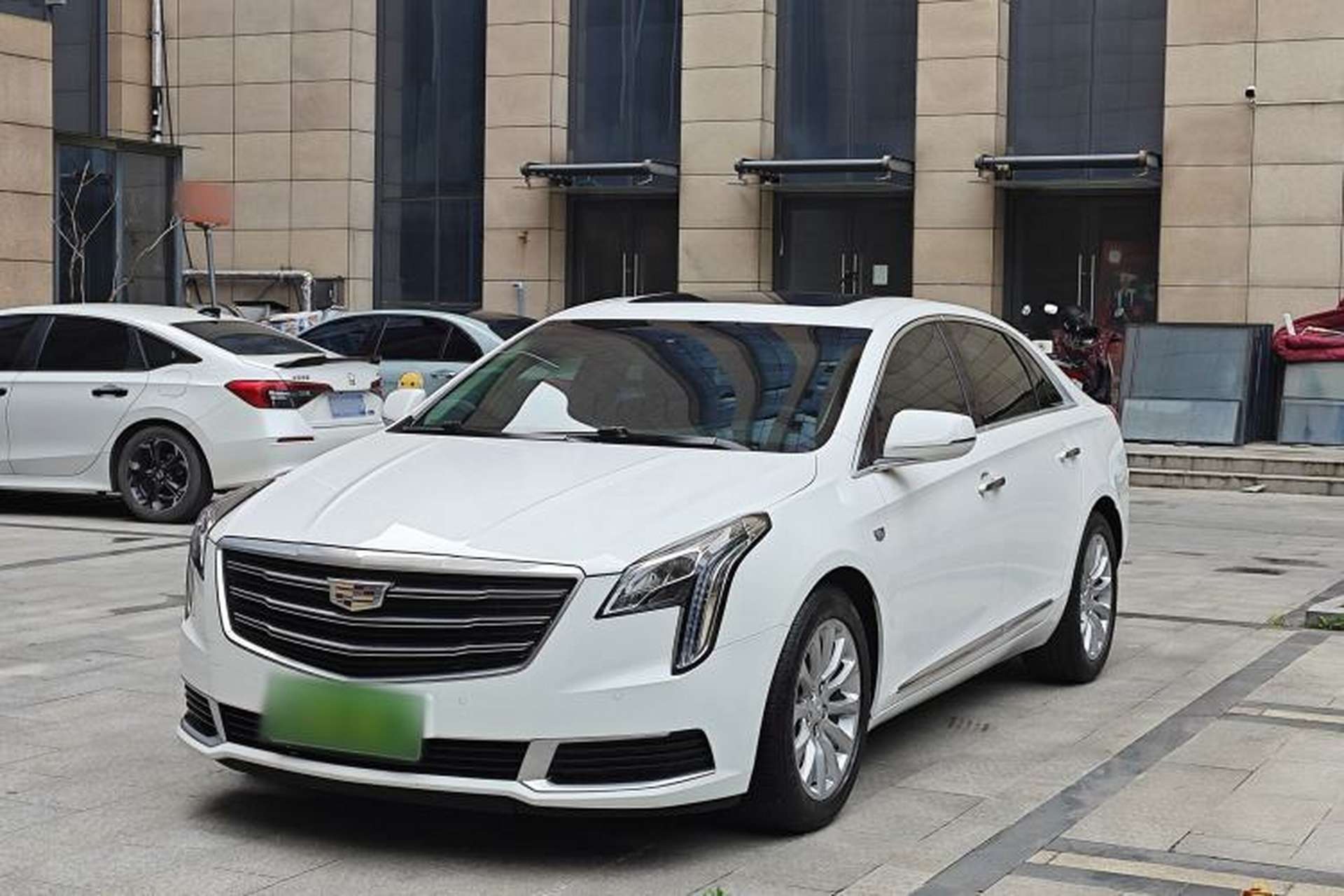 Used Cadillac XTS 2018 28T Tech Edition Exterior 2