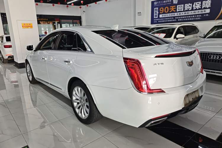 Used Cadillac XTS 2018 28T Tech Edition Exterior 3
