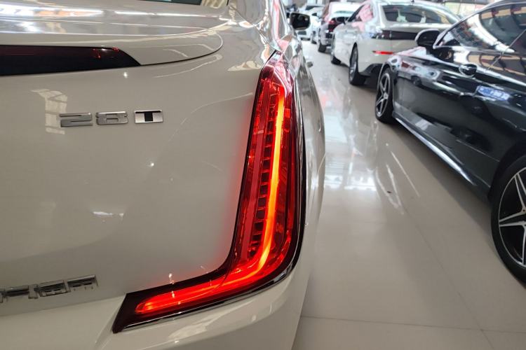 Used Cadillac XTS 2018 28T Tech Edition Exterior 3