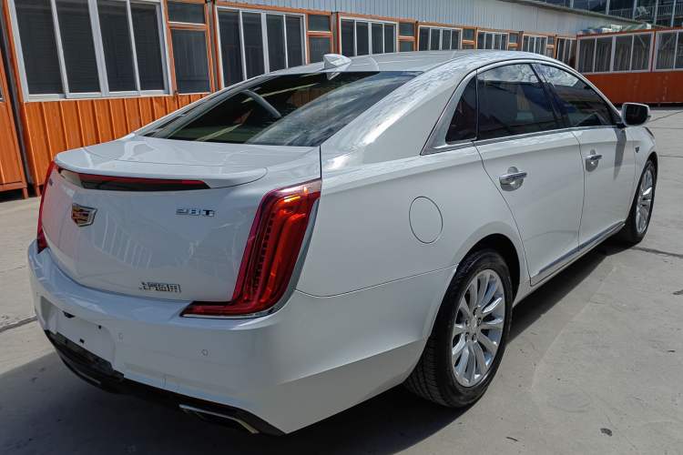 Used Cadillac XTS 2018 28T Tech Edition Exterior 3
