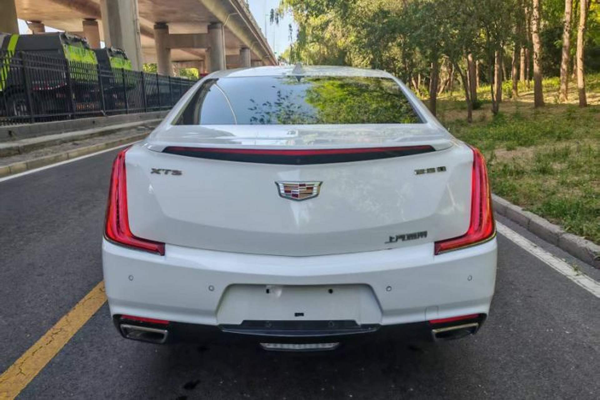Used Cadillac XTS 2018 28T Elite Edition Exterior 3