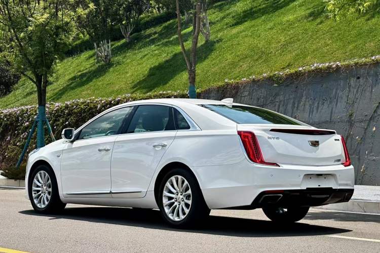 Used Cadillac XTS 2018 28T Tech Edition Exterior 3