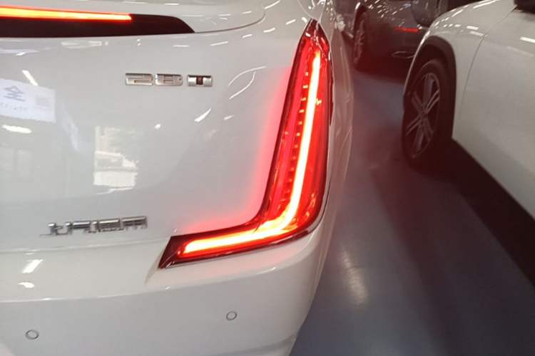 Used Cadillac XTS 2018 28T Tech Edition Exterior 3