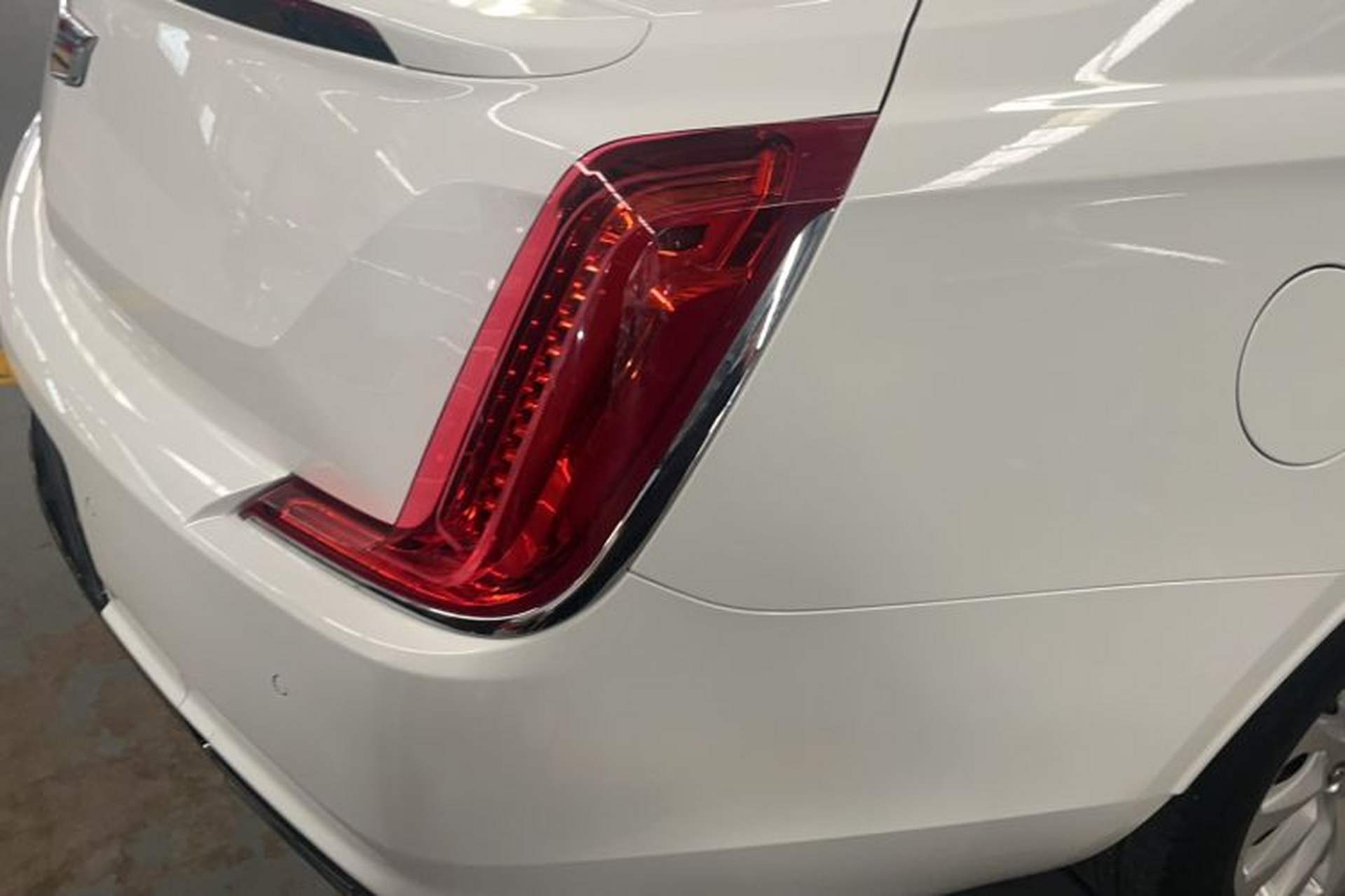 Used Cadillac XTS 2018 28T Tech Edition Exterior 3