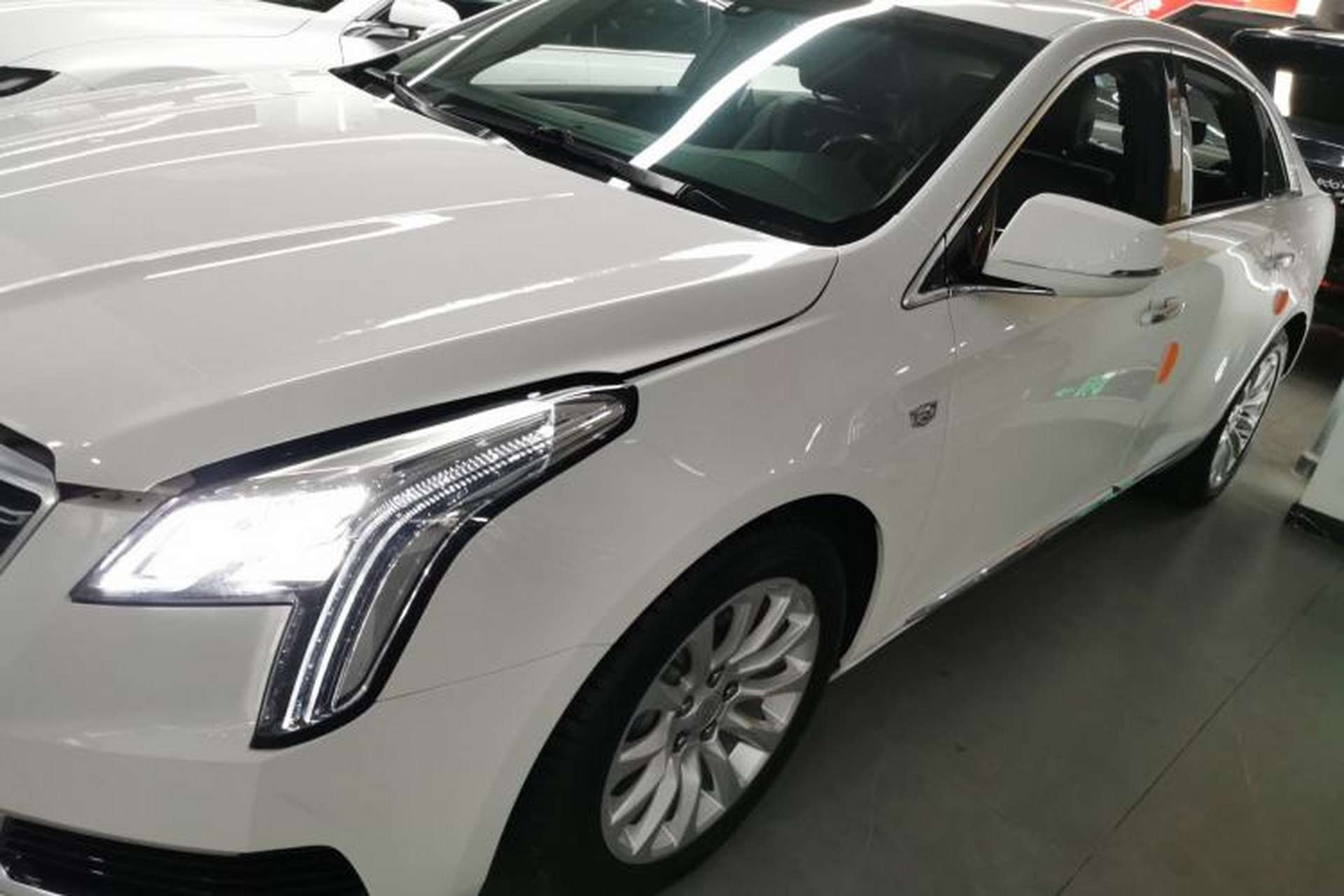 Used Cadillac XTS 2018 28T Tech Edition Exterior 3