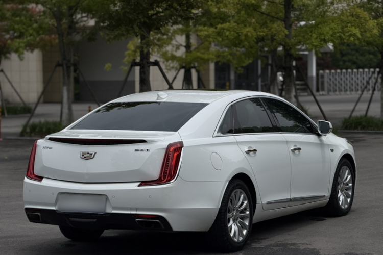 Used Cadillac XTS 2018 28T Tech Edition Exterior 4