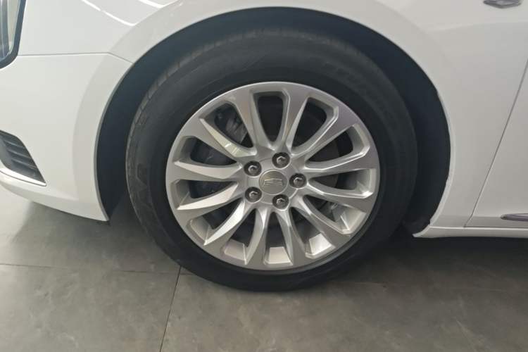 Used Cadillac XTS 2018 28T Tech Edition Exterior 4