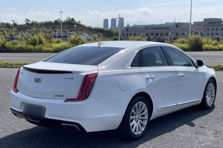Used Cadillac XTS 2018 28T Elite Edition Exterior 4