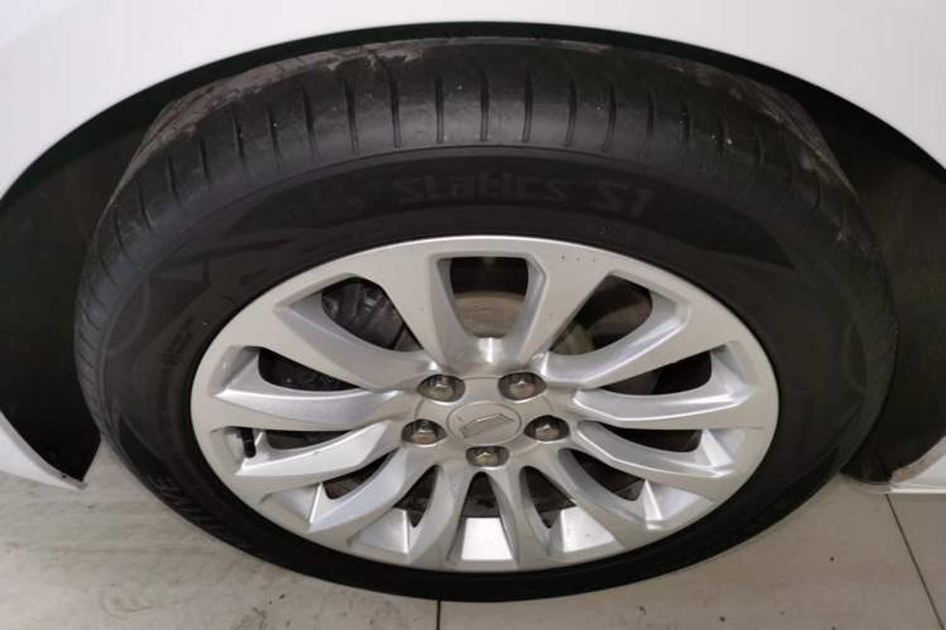 Used Cadillac XTS 2018 28T Tech Edition Exterior 4