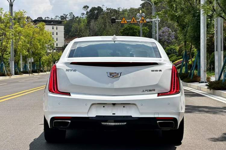 Used Cadillac XTS 2018 28T Tech Edition Exterior 4