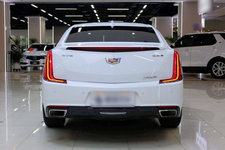 Used Cadillac XTS 2018 28T Elite Edition Exterior 4