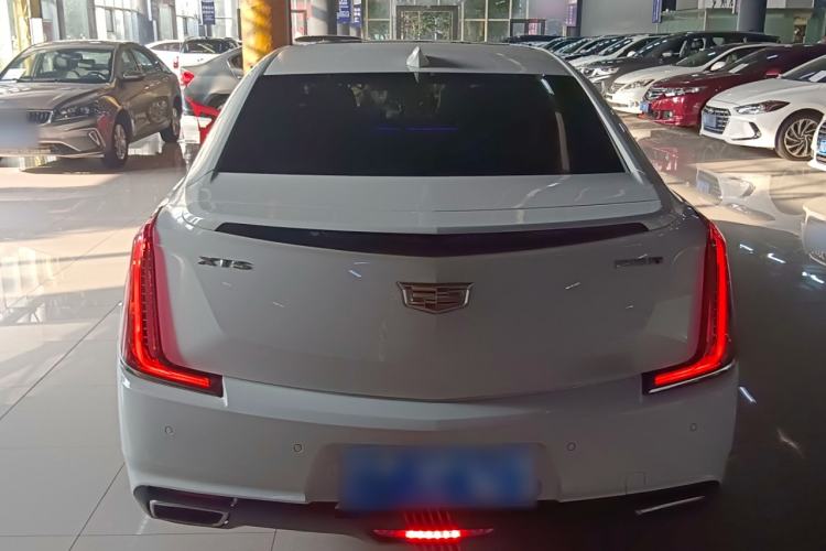 Used Cadillac XTS 2018 28T Elite Edition Exterior 4