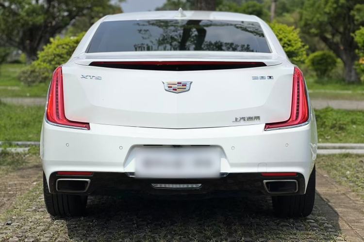 Used Cadillac XTS 2018 28T Tech Edition Exterior 5